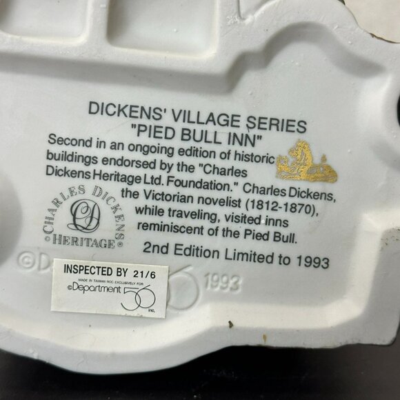 Dept 56 Pied Bull Inn Dickens Village Lighted Christmas Decoration from 1993 - Picture 10 of 10